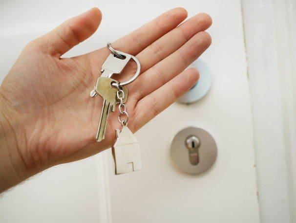 https://DaleA.StopRentingStartOwning.com